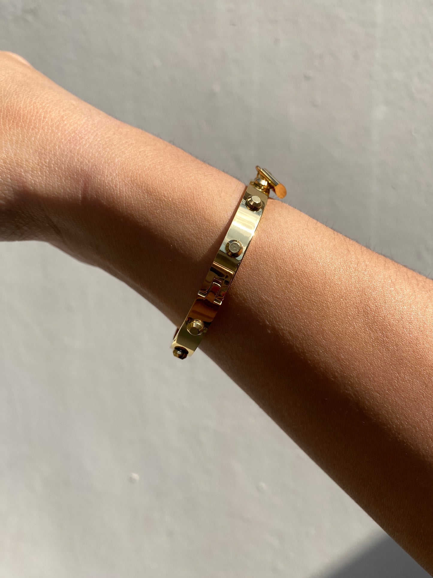 Brazalete Valentino Candado Brillante