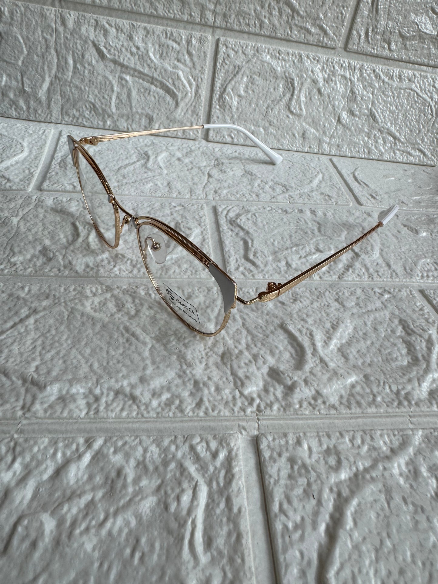 Lentes Cat Eye Doble Gold y Esquinas Blancas