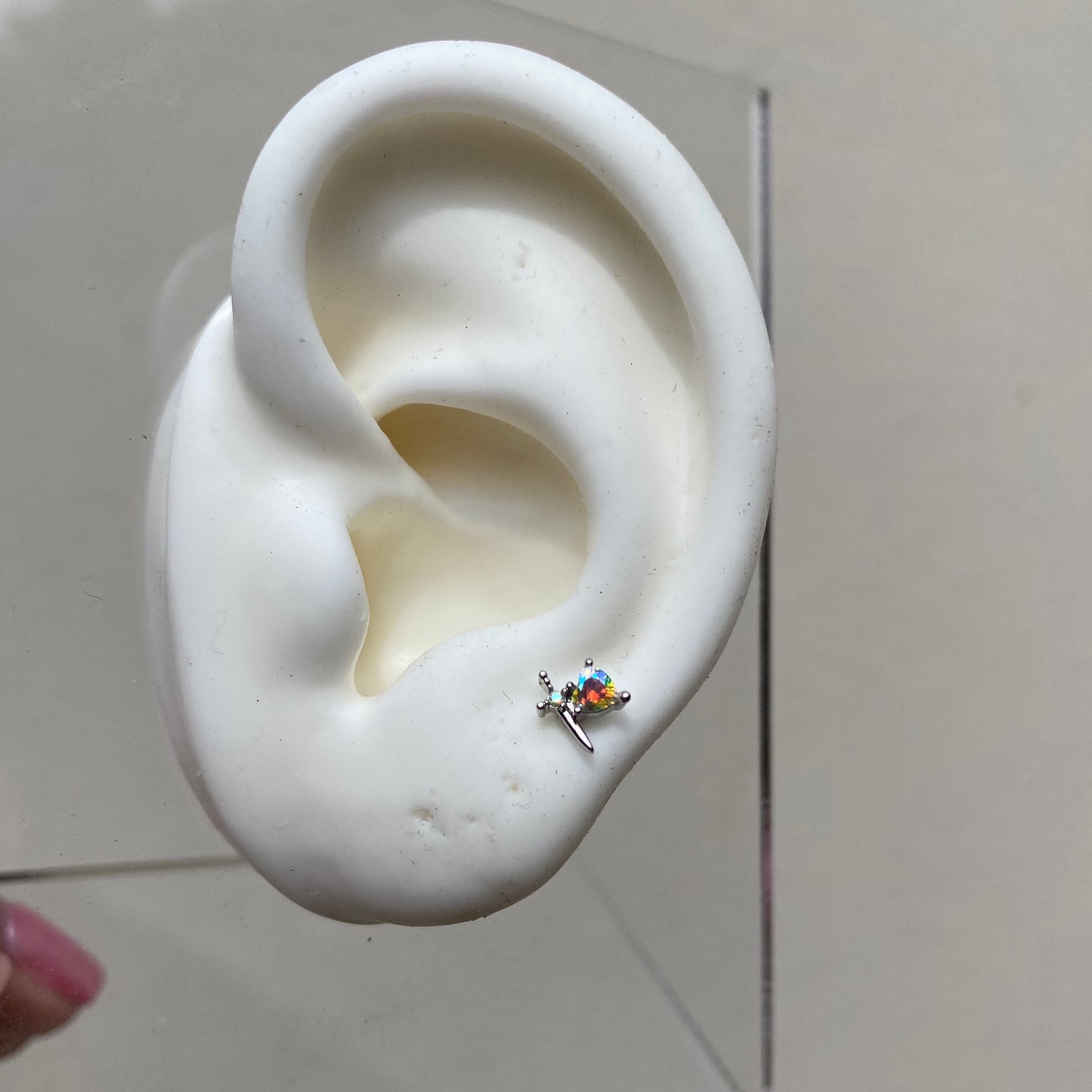 Piercing Espada Silver & corazon Tornasol