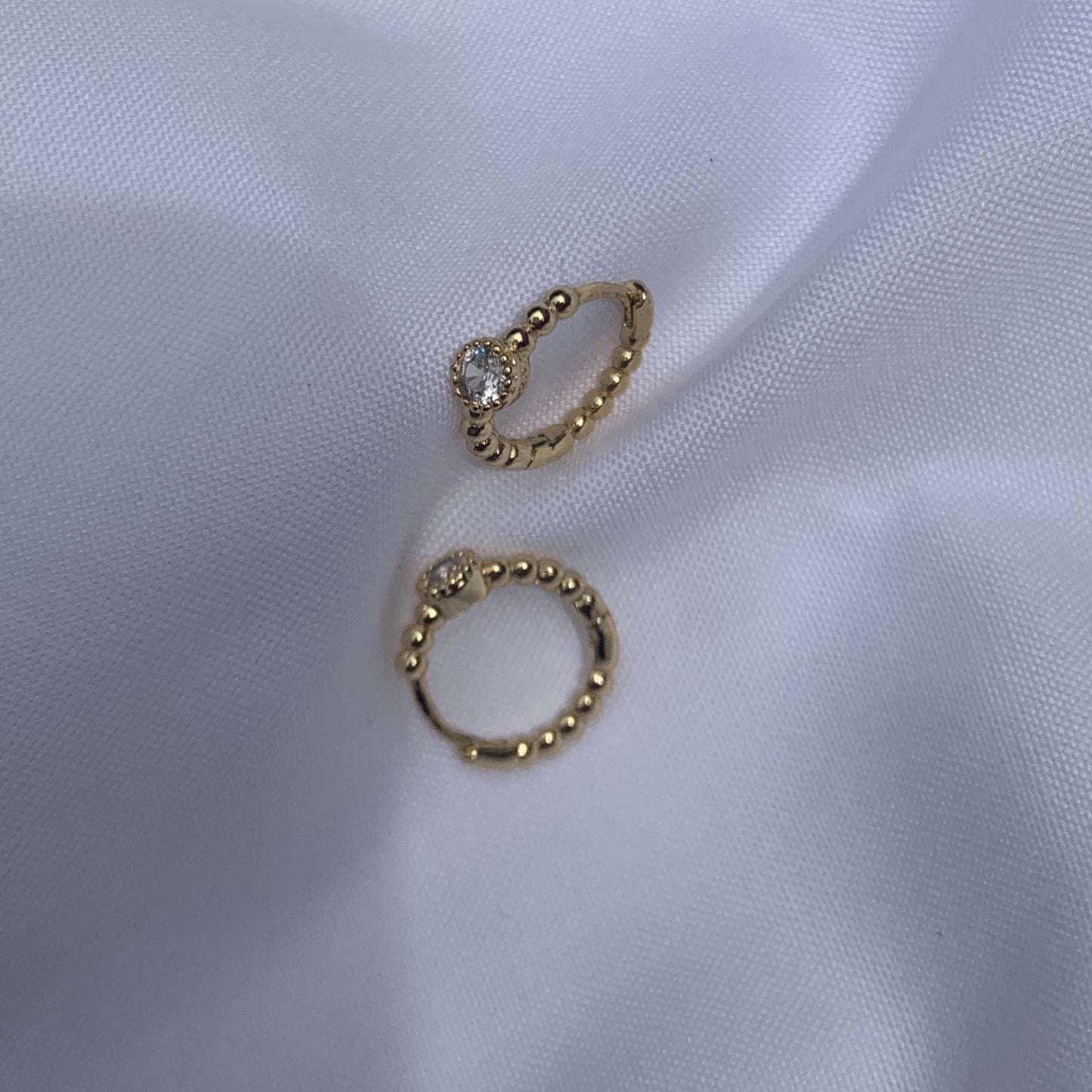 Mini Hoops Gold con Punto Clear