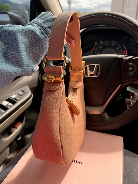Cartera Miu Miu Beige Pequeña