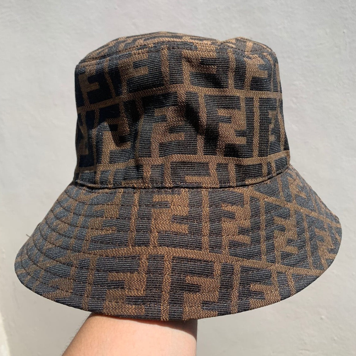 Bucket Hat Fendi