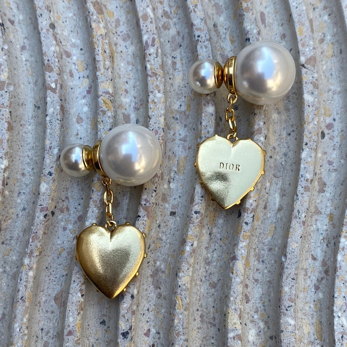 Studs Hearts Dior