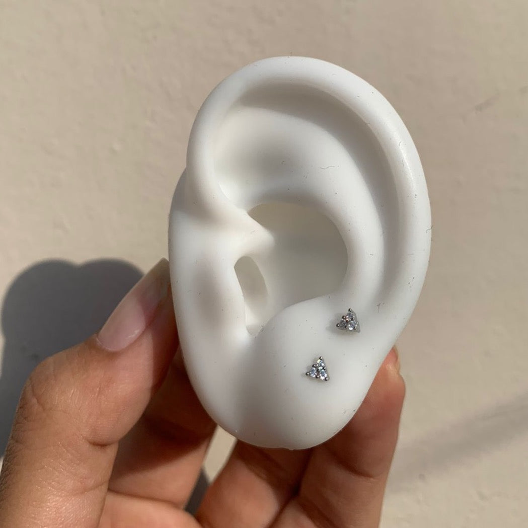 Par Piercings Triangulos Silver
