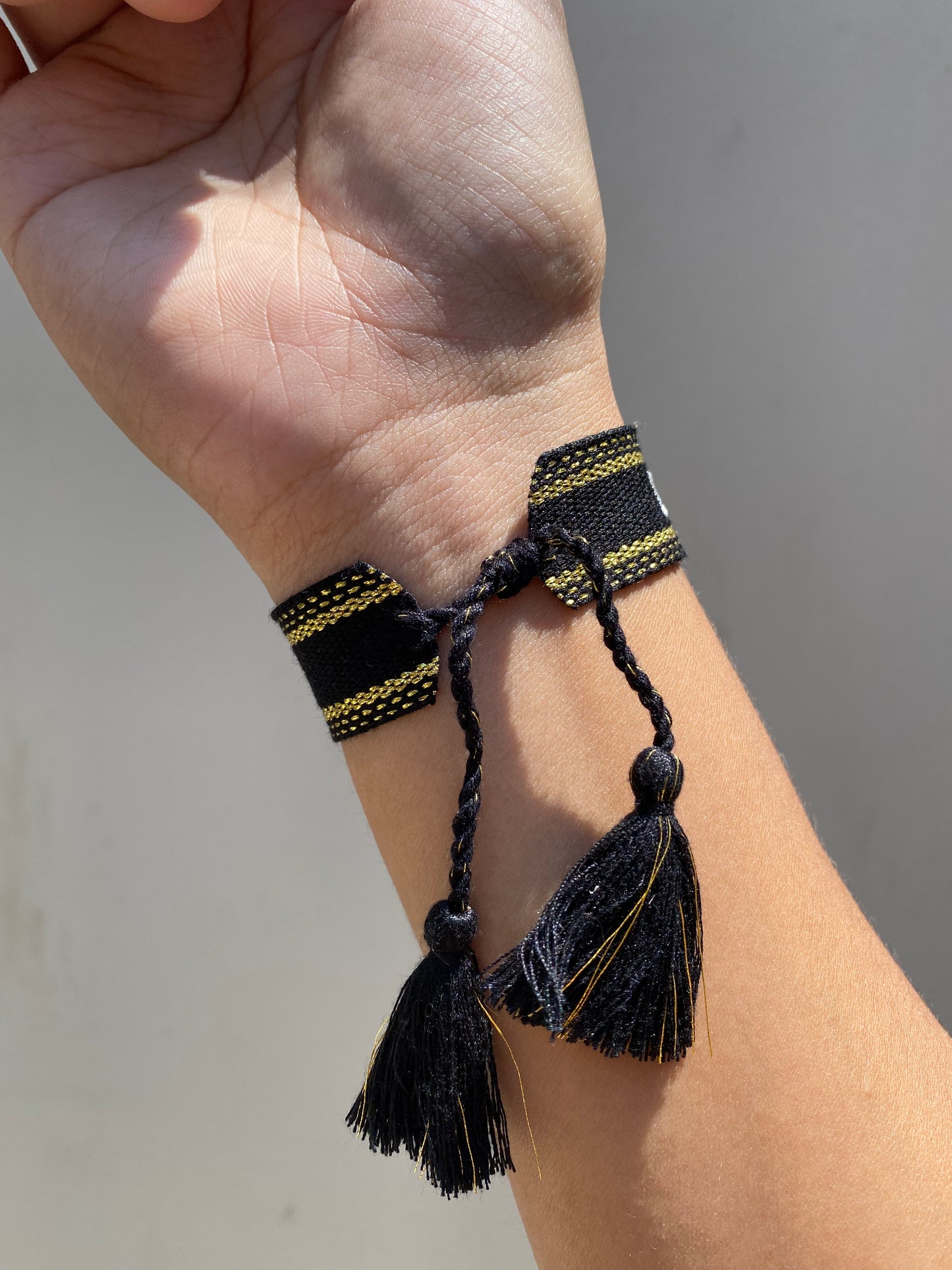 Pulsera CD Negro y Gold