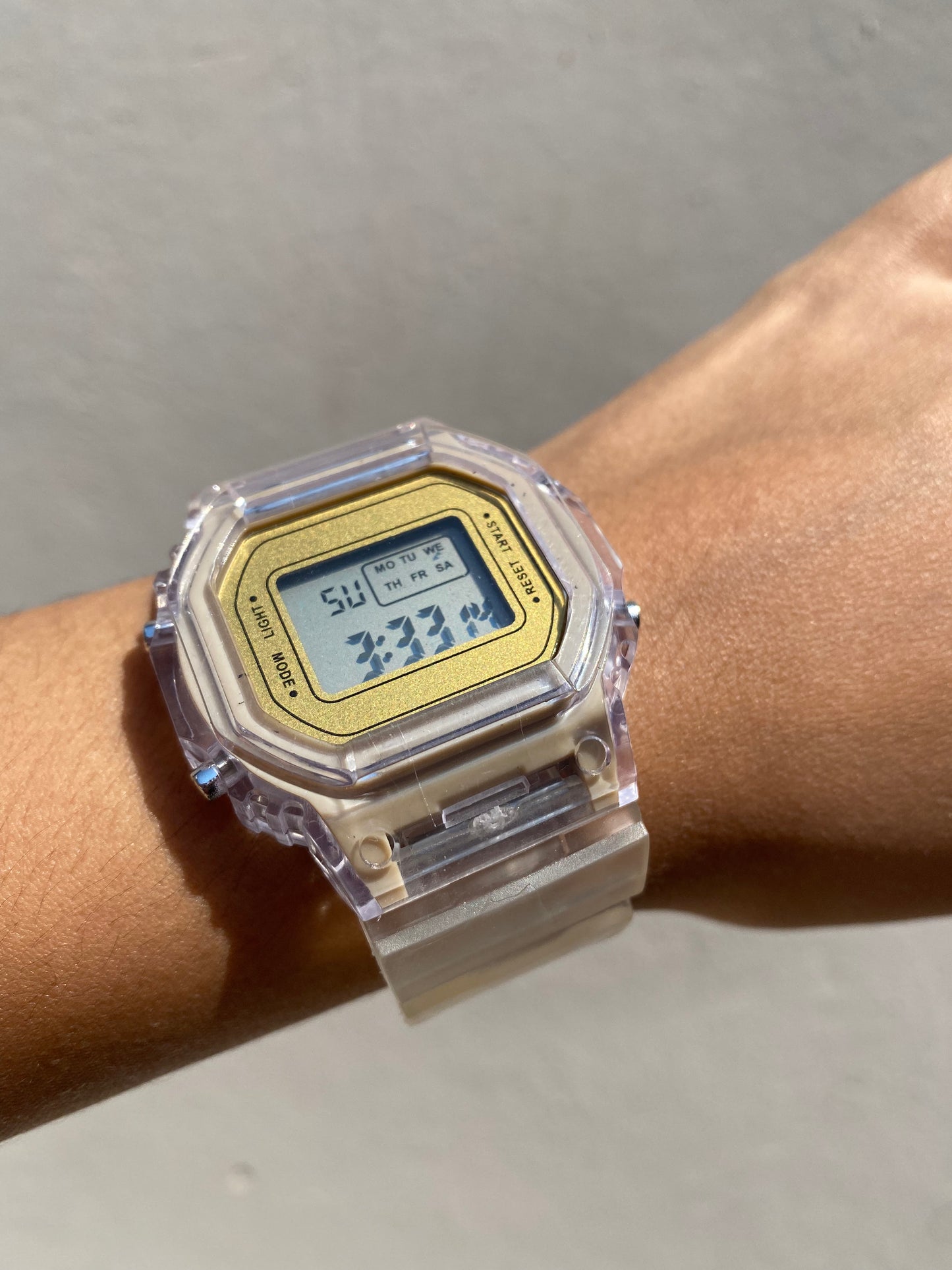 Reloj Clear/ Gold