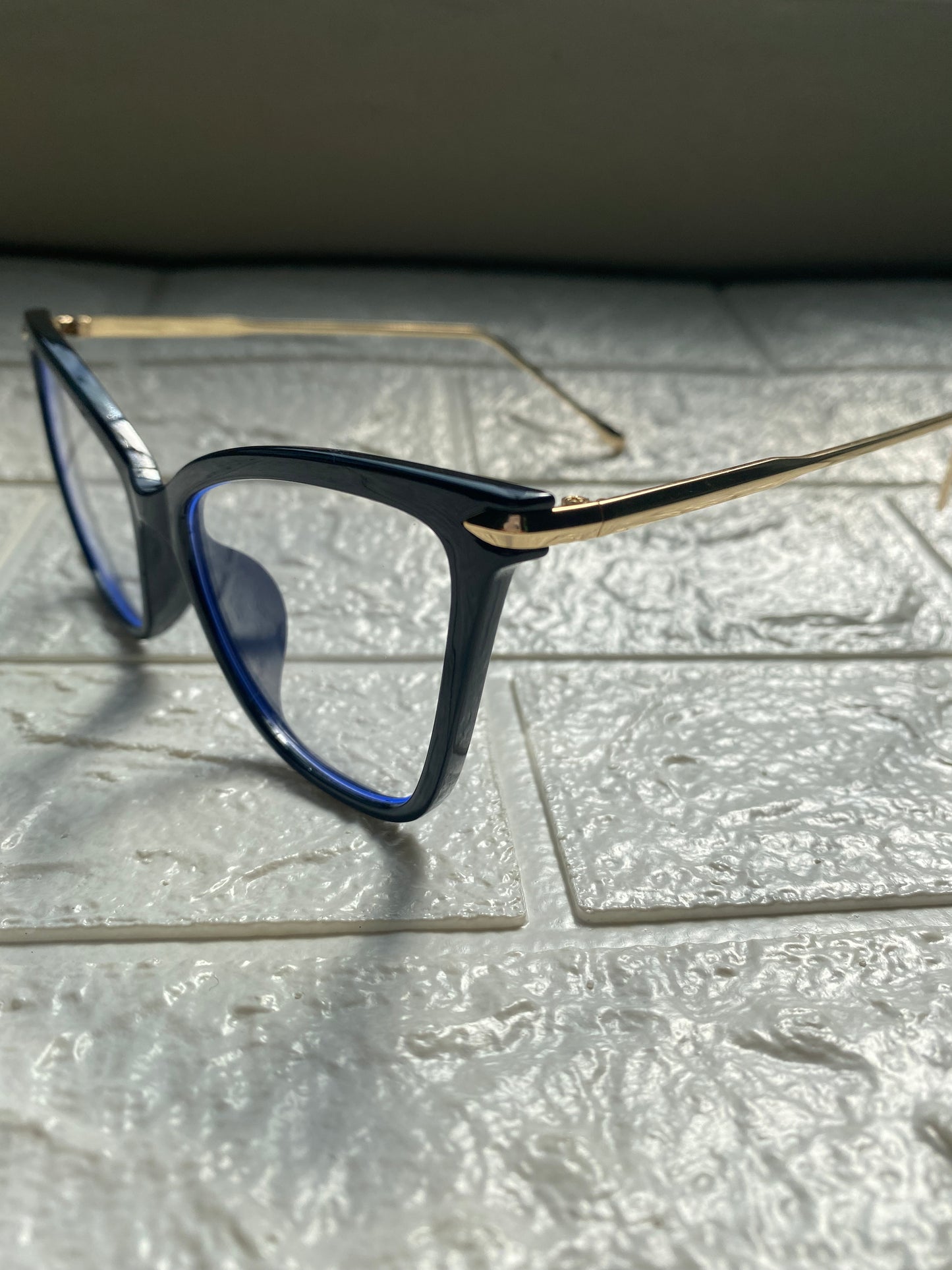 Lentes Cat Eye Clasico Negro y Gold