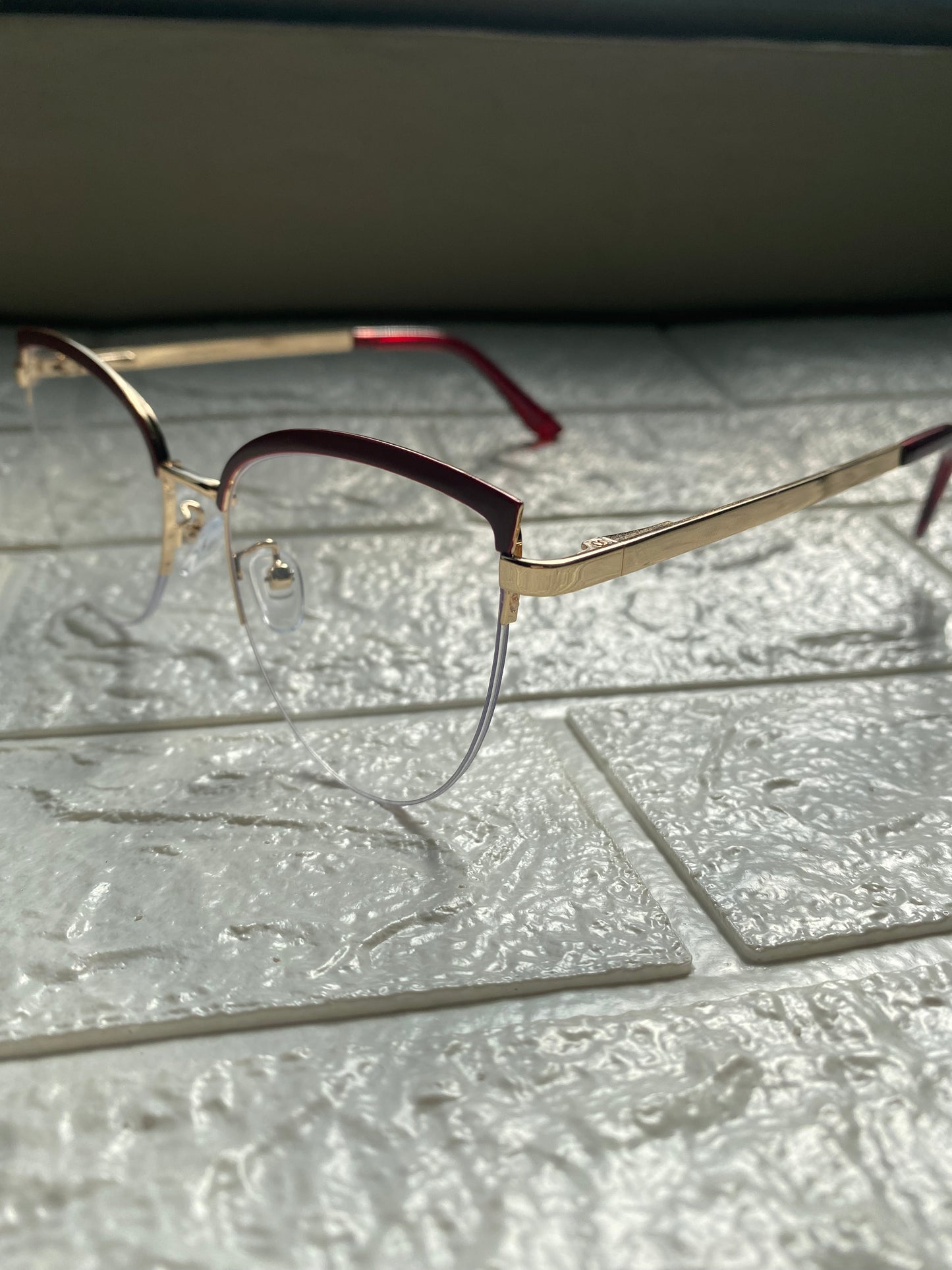 Lentes Cat Eye Mitad Vidrio Rojo