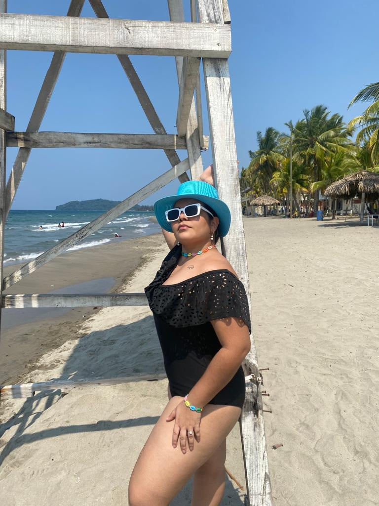 Traje de Baño Negro Campesino