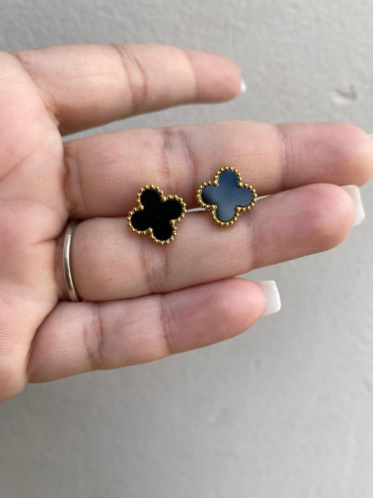 Studs Van Cleef Black