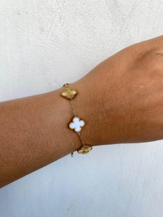 Brazalete Van Cleef Gold / Blanco