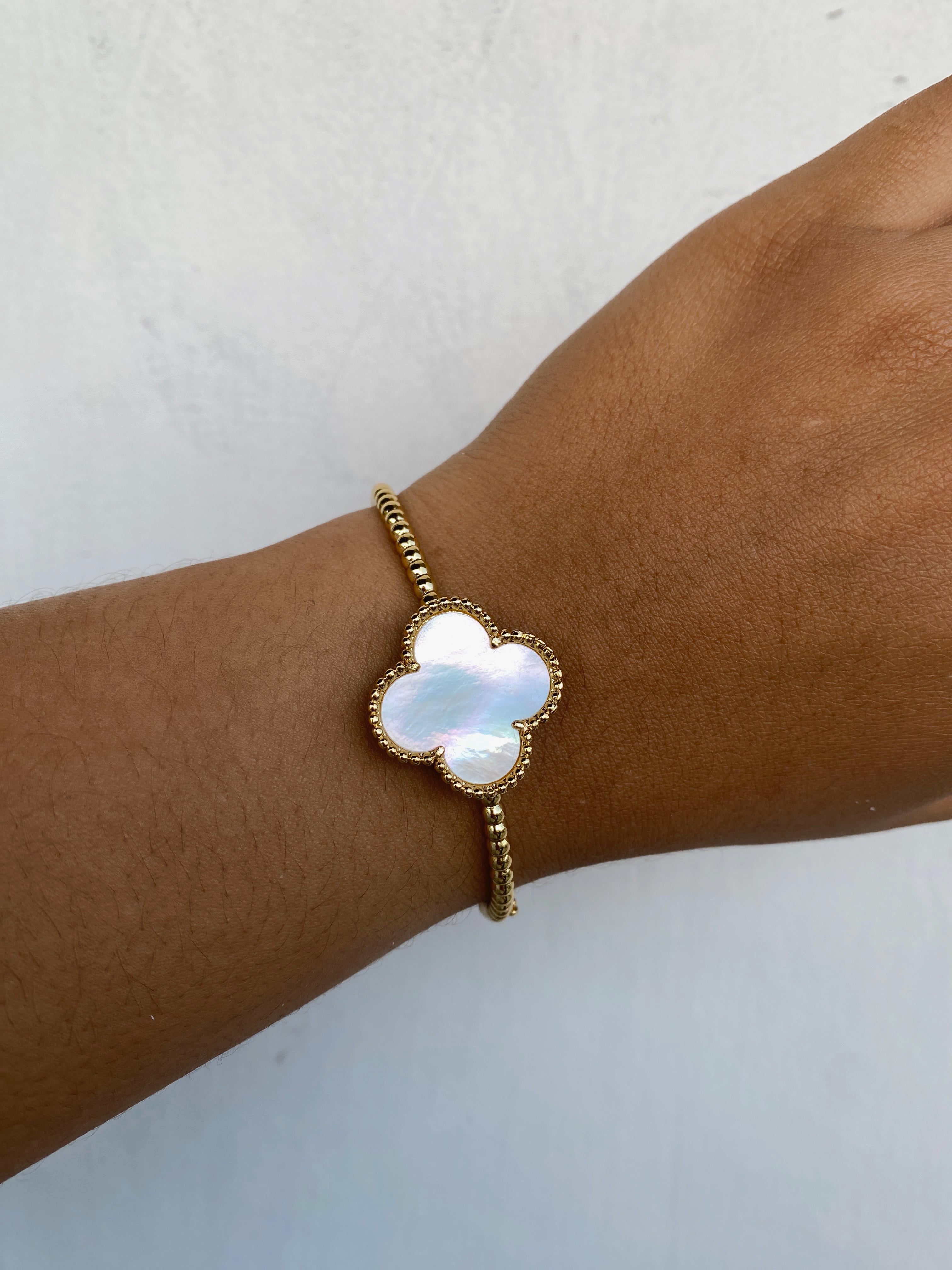 Bangle Van Cleef Trebol Blanco Grande
