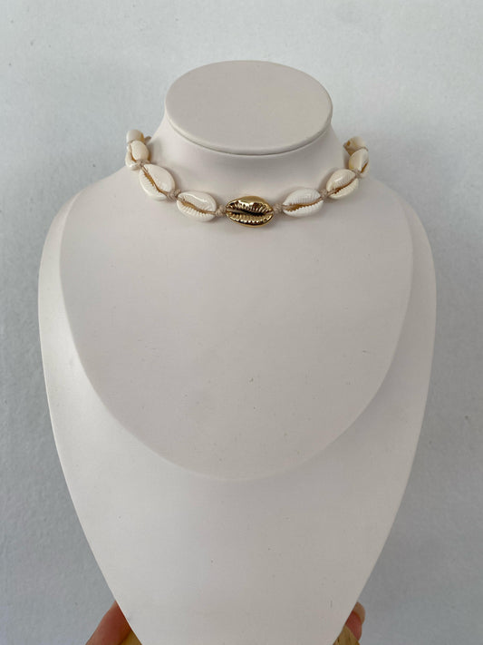 Chocker Seashell Gold/Blanco