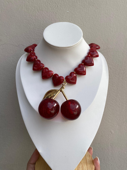 Collar Cherries Fancy