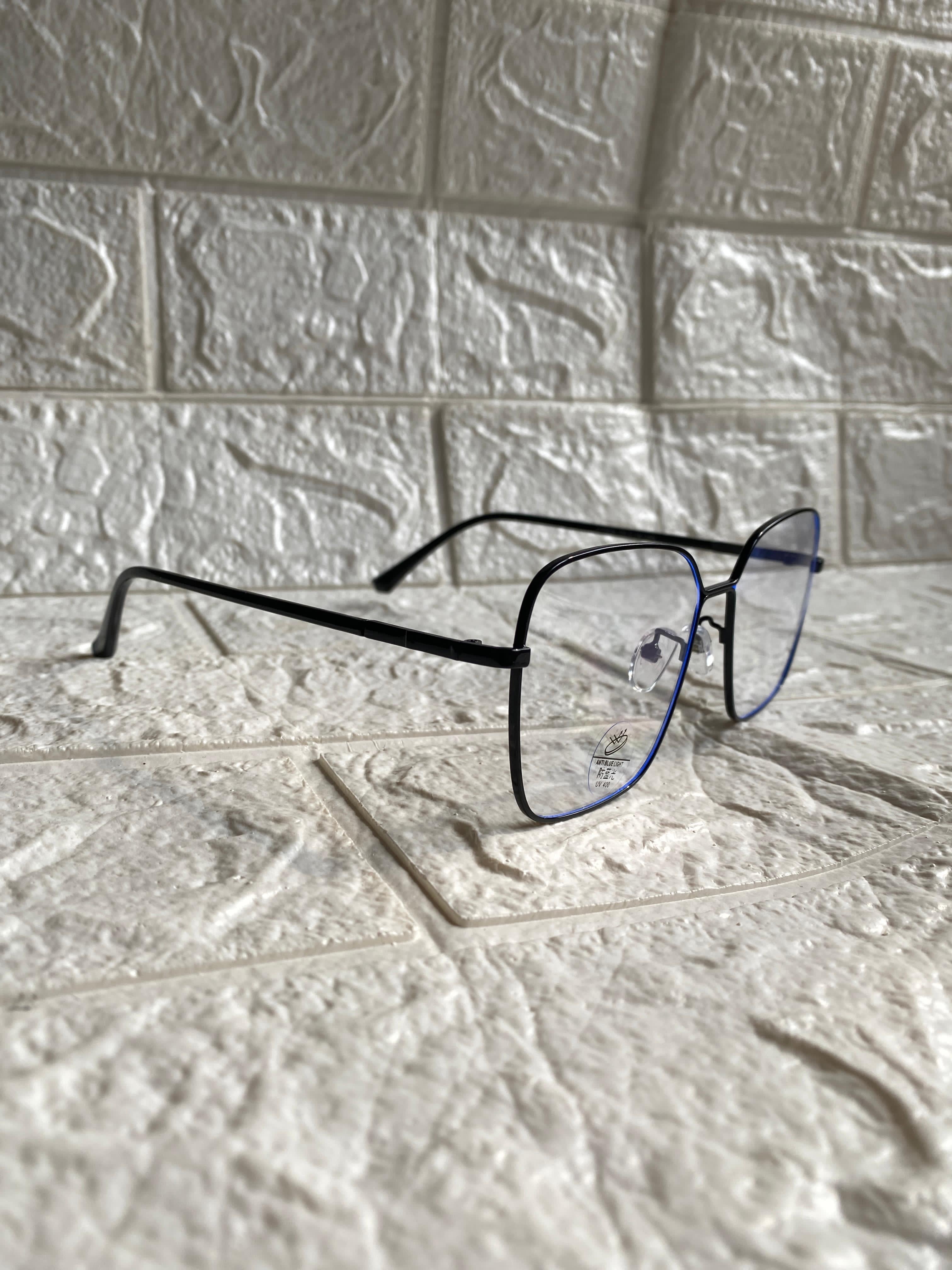 Lentes Cuadrados XL Metal Negro