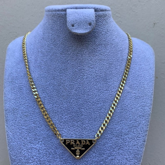 Cadena Prada Clasica con Gold Negra