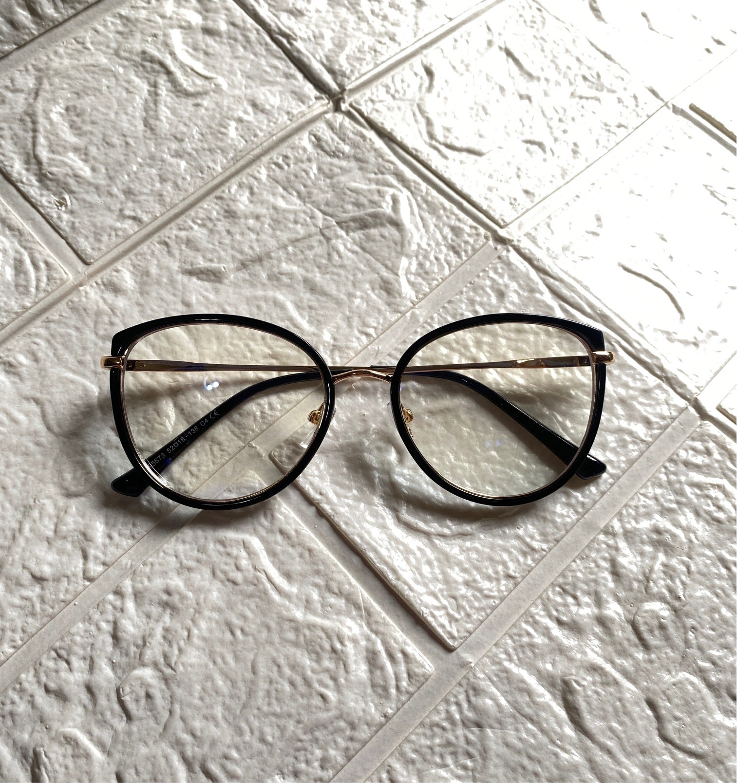 Lentes Semi redondos Negros New