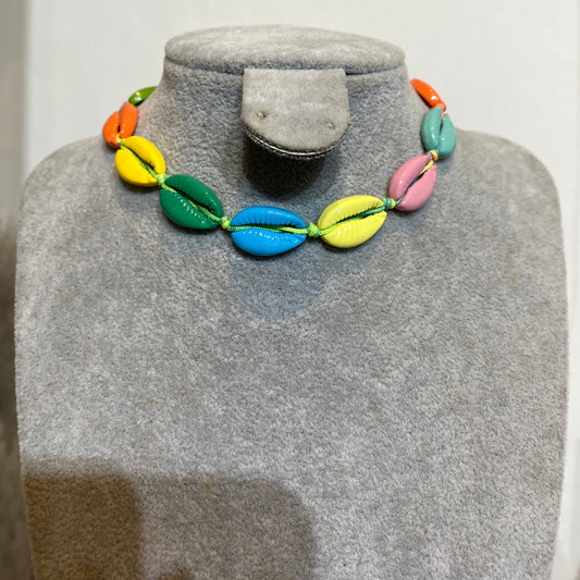 Chocker Seashell Rainbow