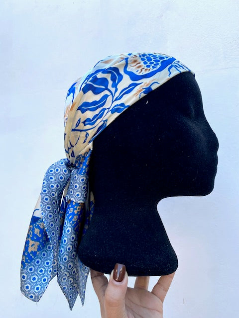 Bandana Flores Azules & Beige