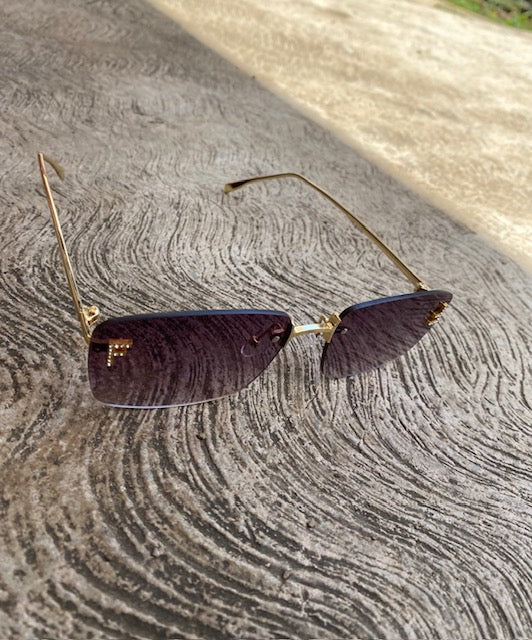 Lentes tipo Fendi Rectangulares Sin Aro Negro Degradado