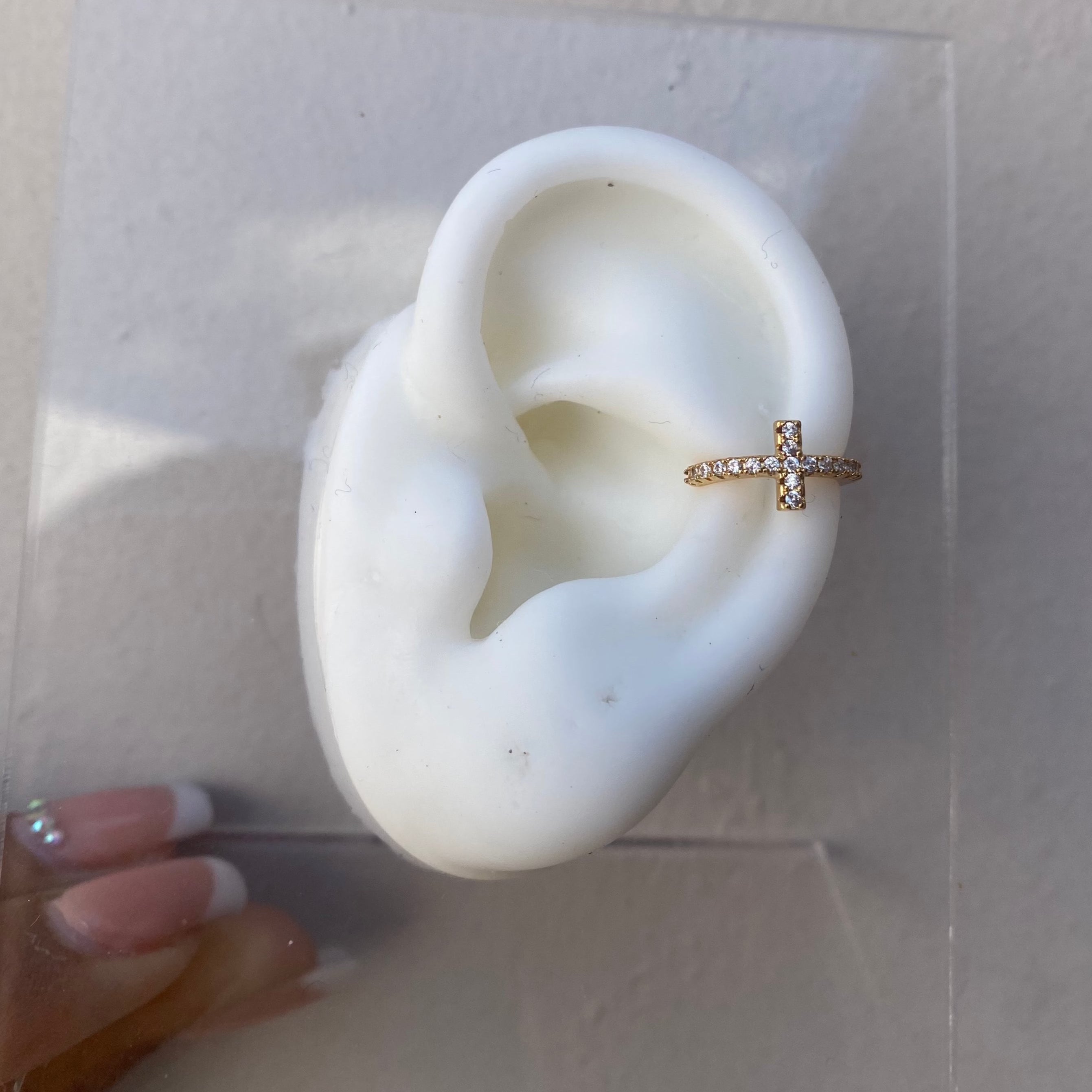 Earcuff Cruz Gold