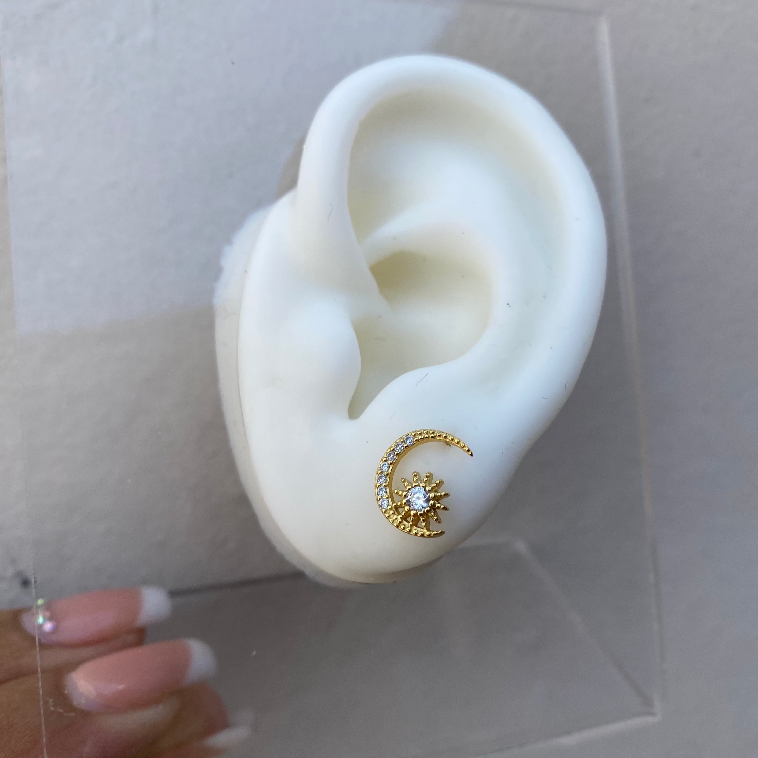 Piercing Media Luna y Estrella Gold