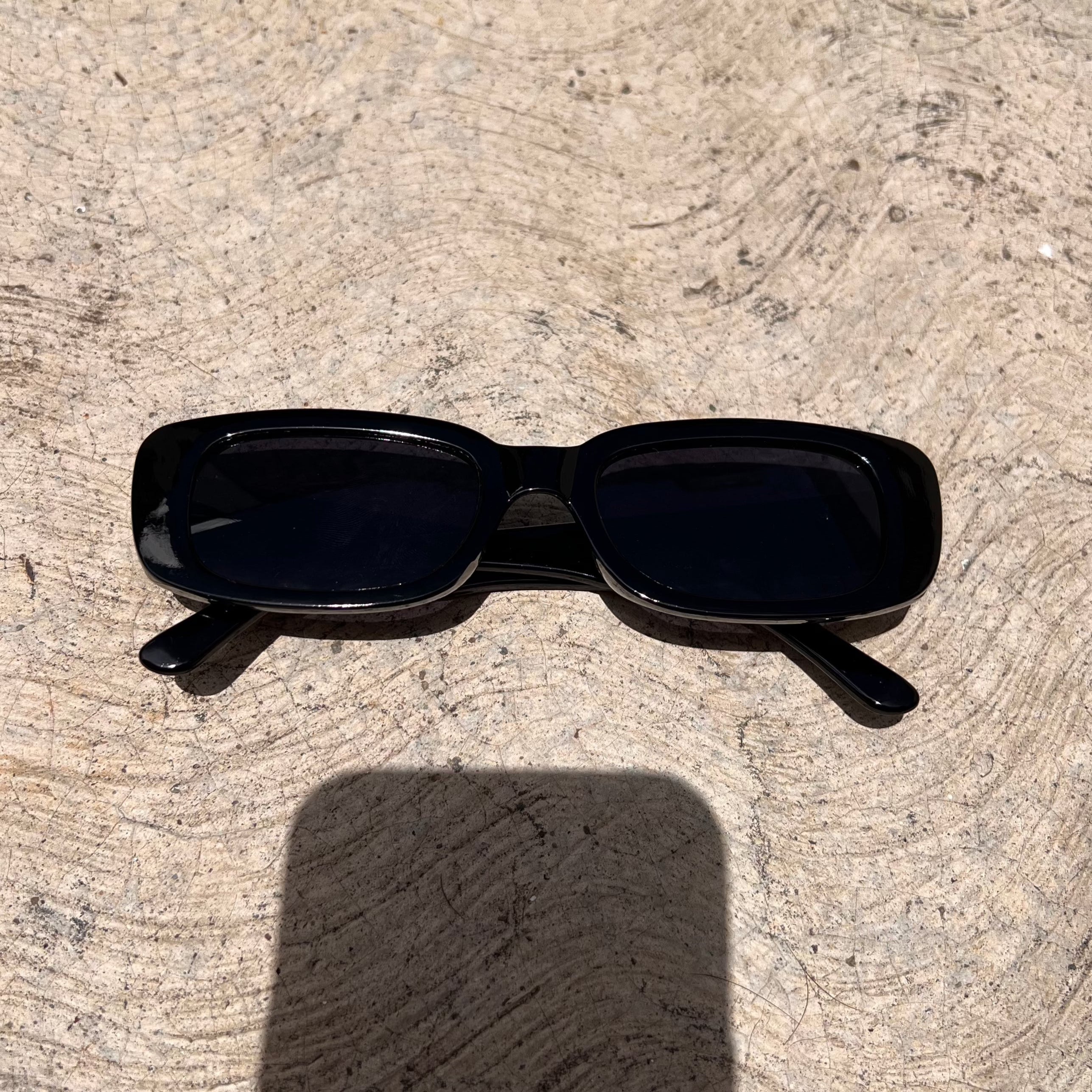 Lentes Old Money Black