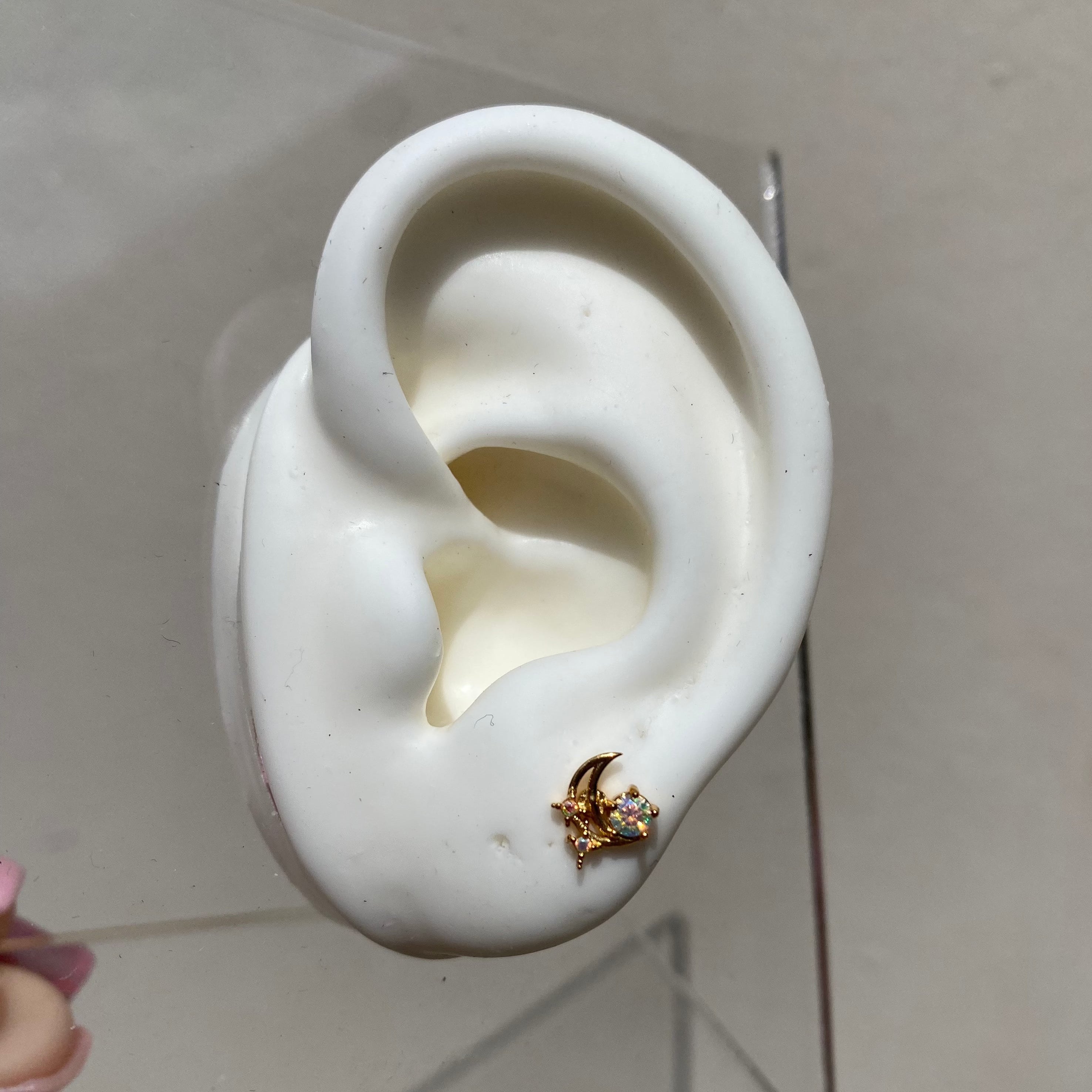 Piercing Media Luna con Tornasol