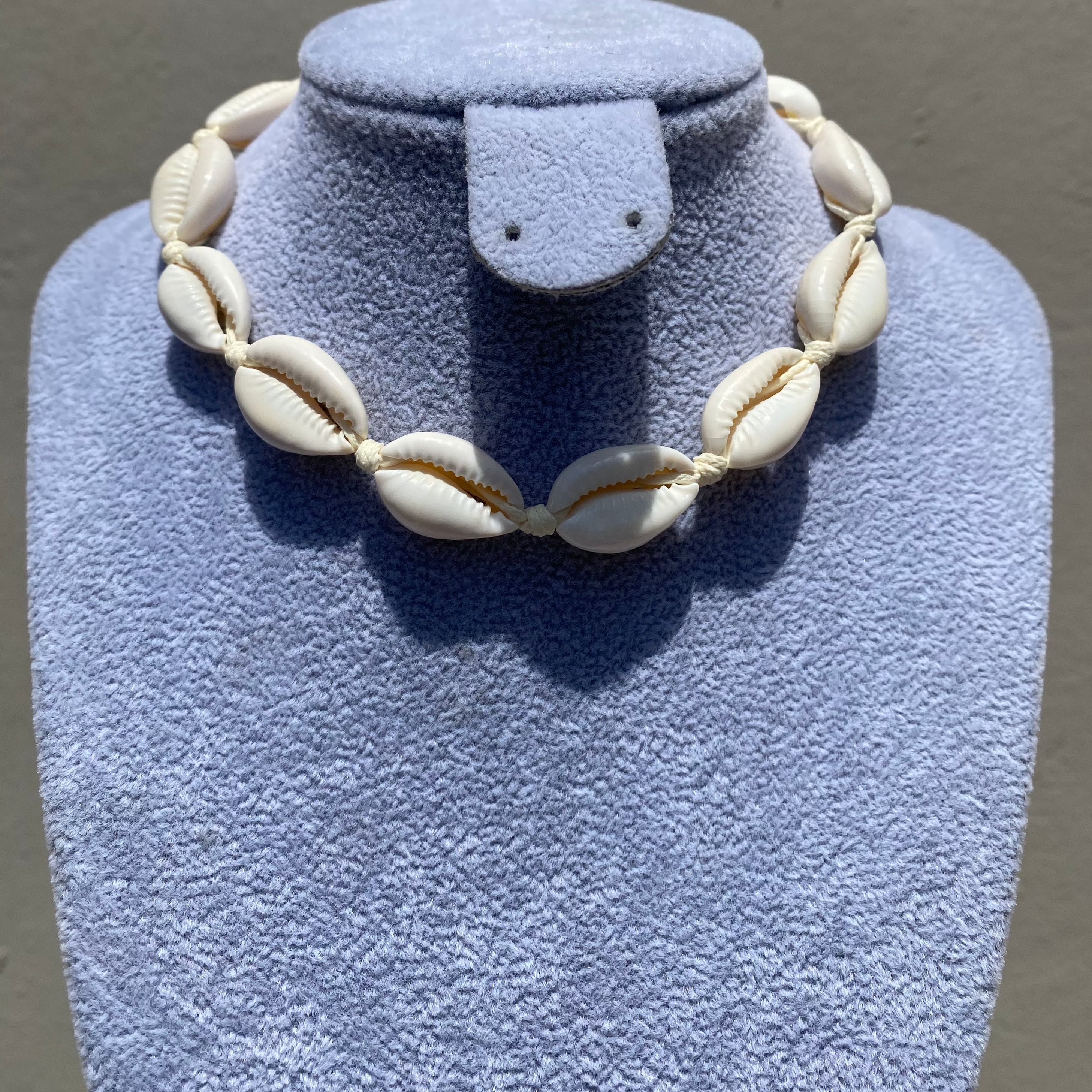 Chocker Conchas de Mar Blanco