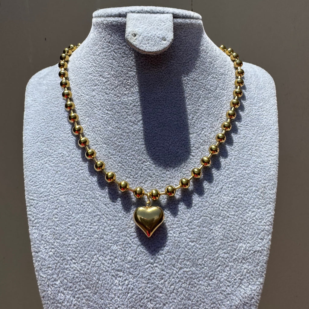 Chocker Bobas y Heart Gold