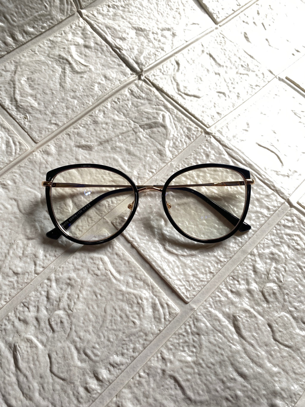 Lentes Semi redondos Negros New