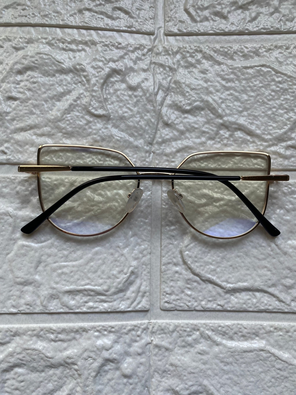Lentes Cat Eye Gold con Frame Negro Fancy