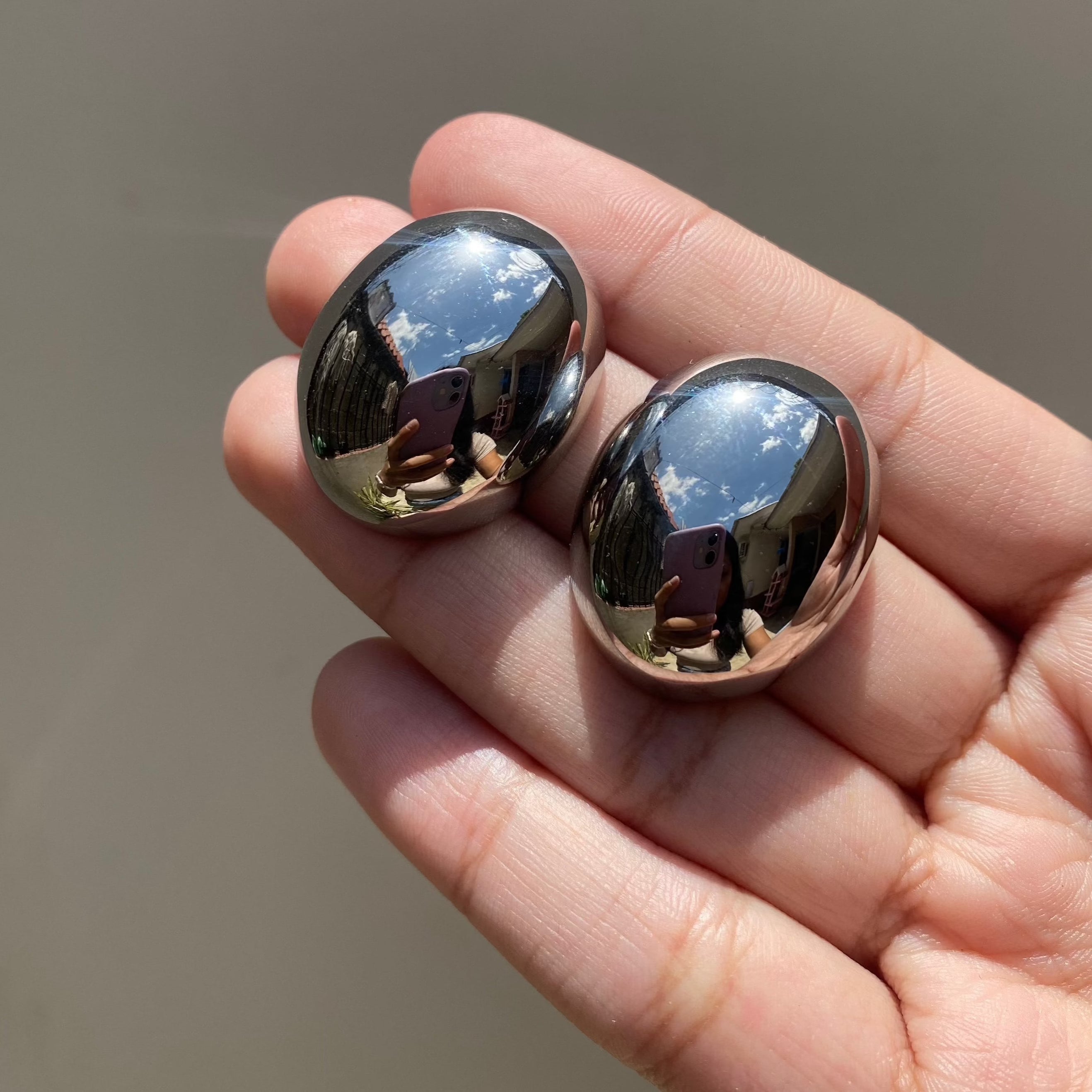 Studs Chunky Silver