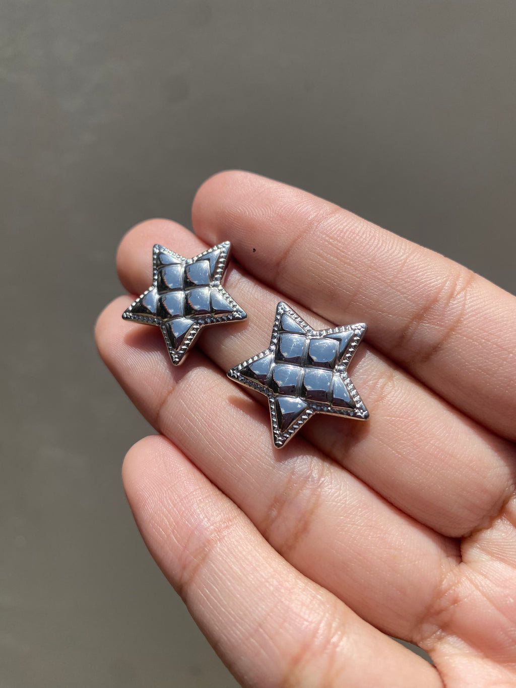 Studs Estrellas Silver