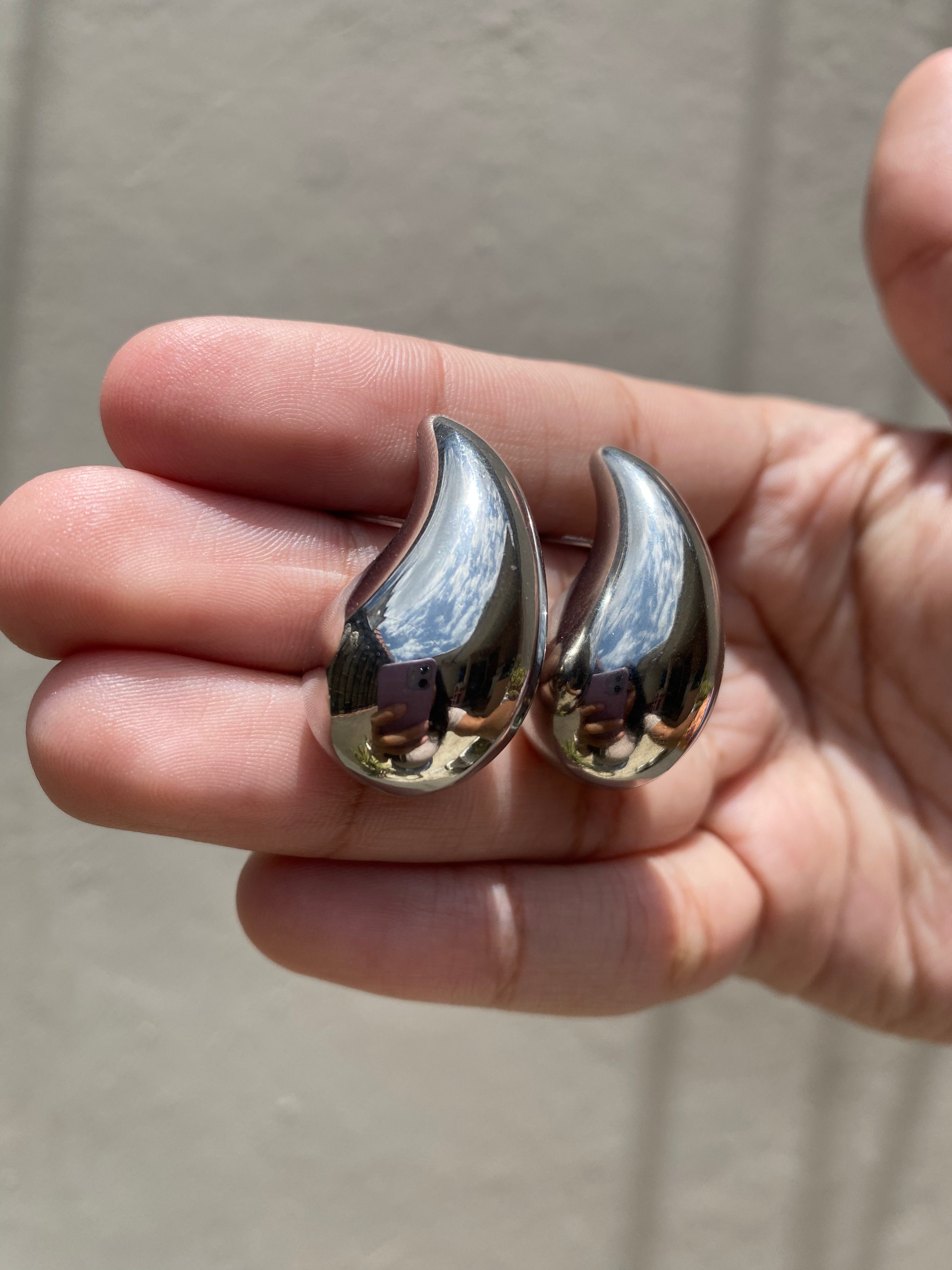 Gotas Large Silver