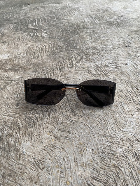 Lentes Miu Miu Vintage Negro Pequeño
