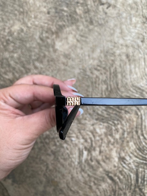 Lentes Miu Miu Ovalados Negros