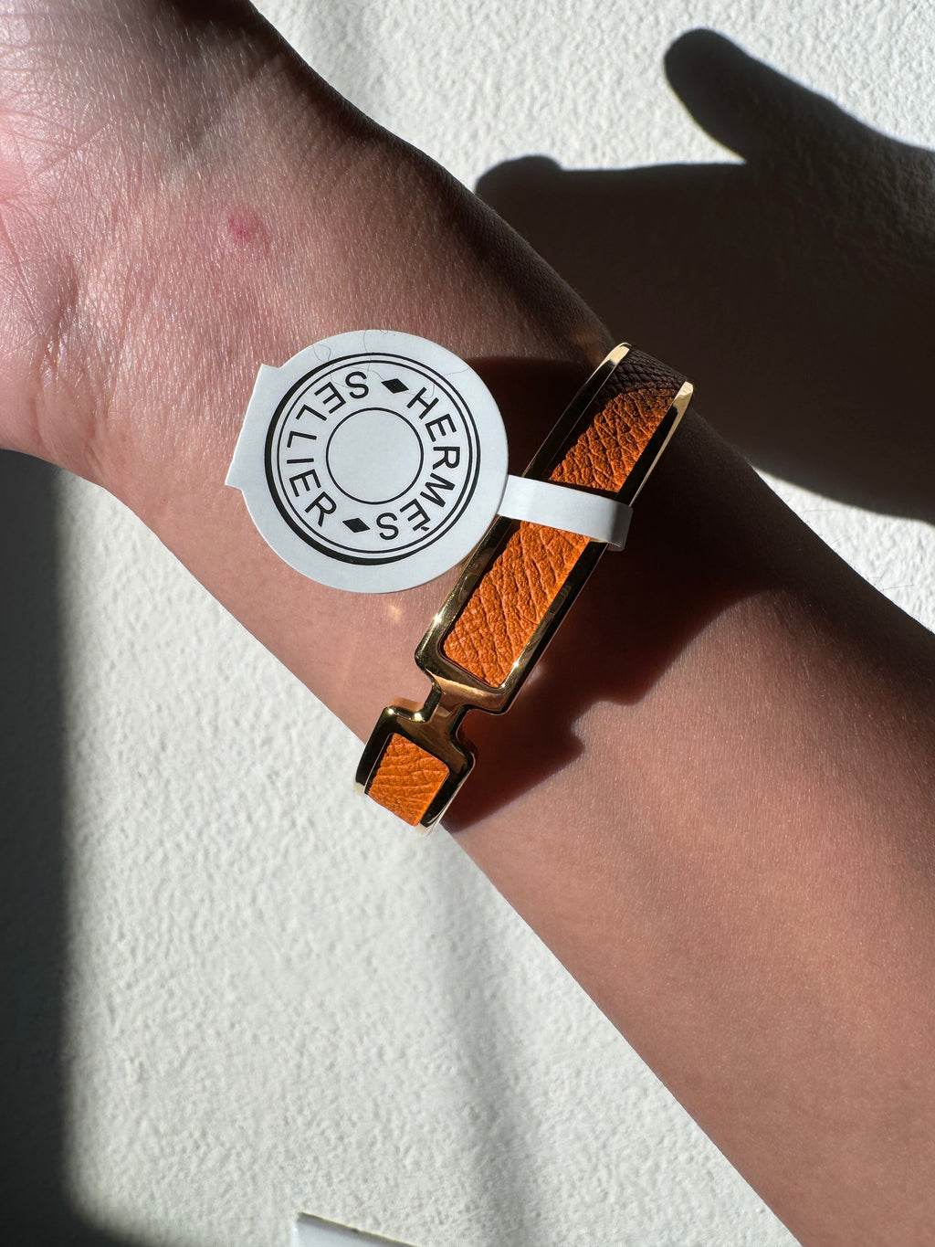 Bangle Hermes Naranja tipo Cuero
