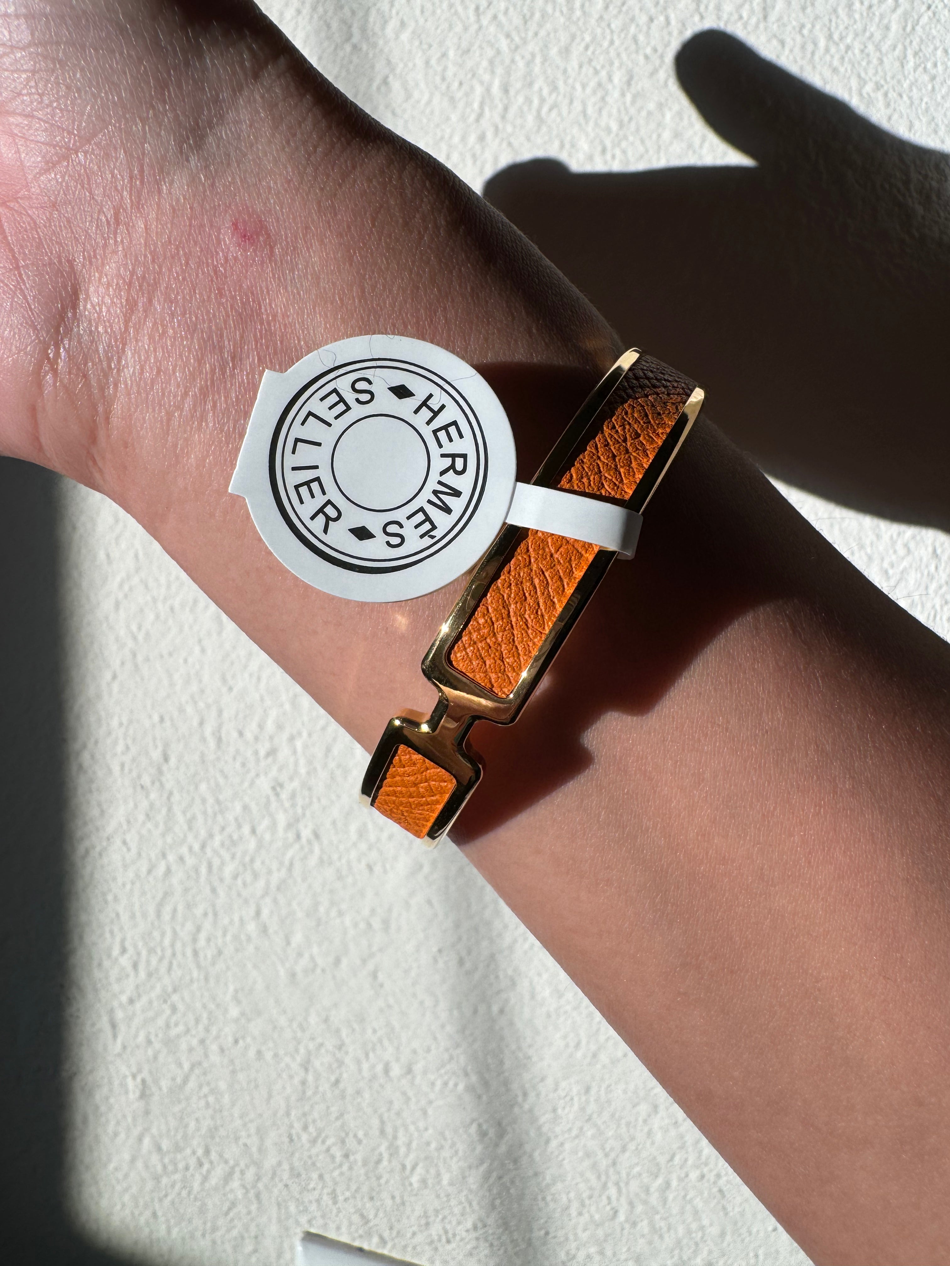 Bangle Hermes Naranja tipo Cuero