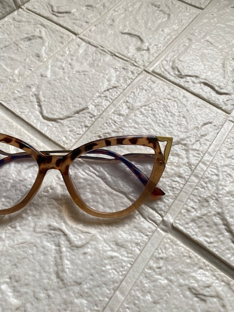 Lentes Cat Eye Leopardo con Beige Esquinas de Metal Gold