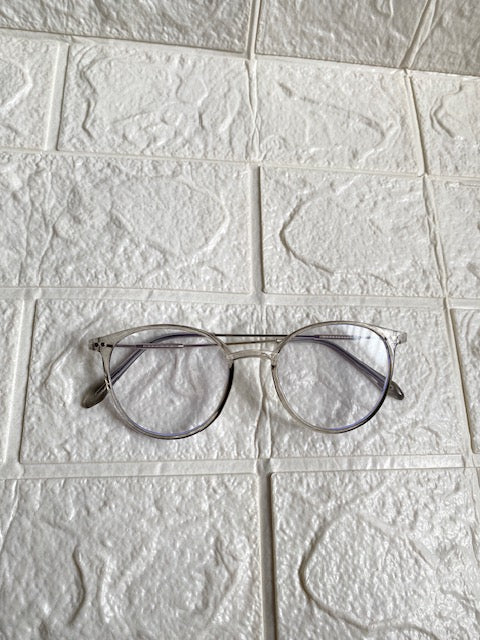 Lentes Semiredondos Gris con Silver