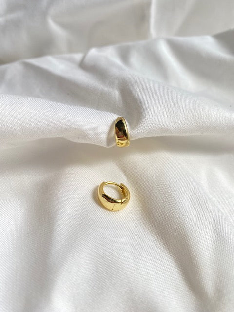 Mini Hoops Minimalistas Gold 6mm