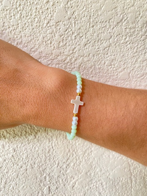 Pulserita Menta con Cruz Blanca