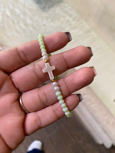Pulserita Menta con Cruz Blanca