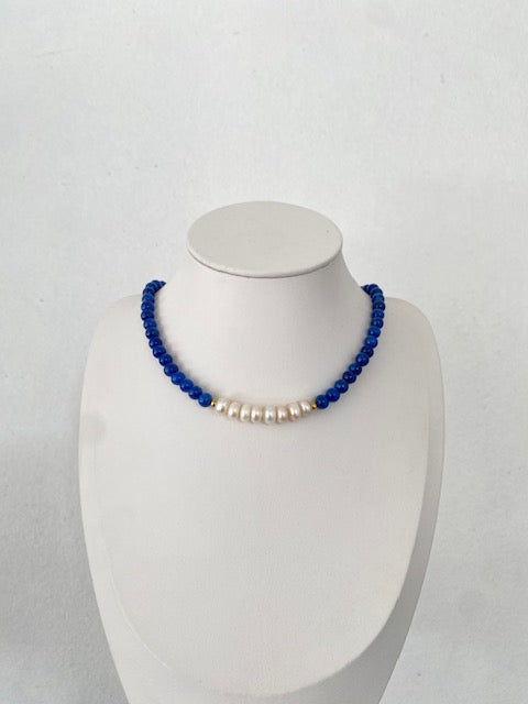 Collar Elegante Azul Marino