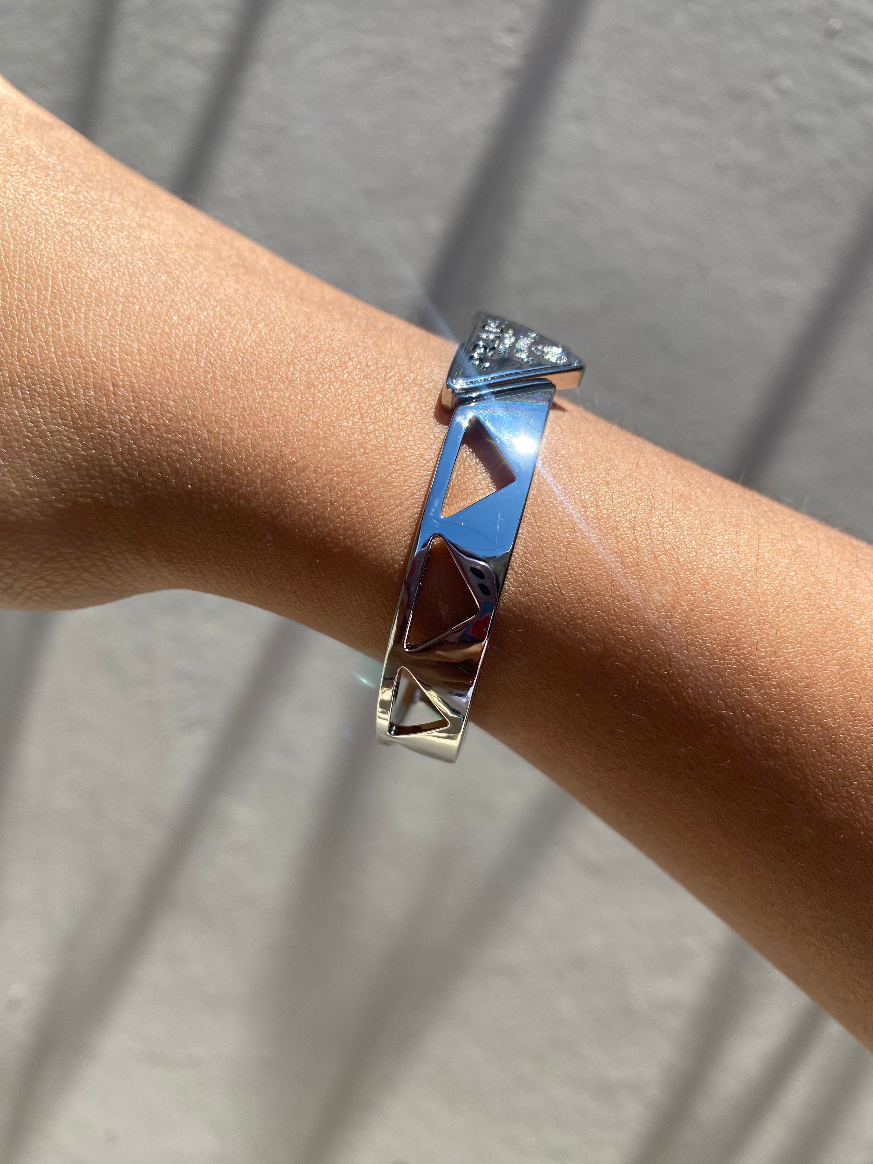 Bangle Prada Triangulos Silver