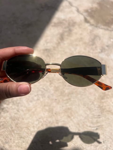 Lentes tipo Celine Verde Militar