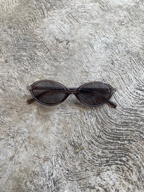 Lentes Miu Miu Ovalados Gris