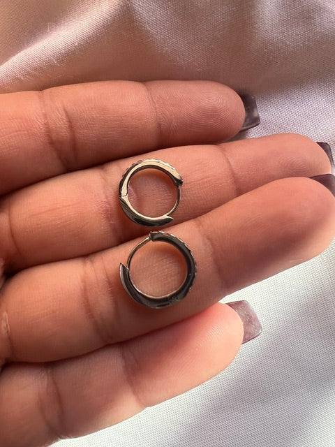 Mini Hoops Silver Zirconias Incrustadas 13mm