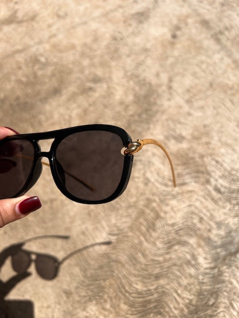 Lentes Negros Patita Nudo Gold